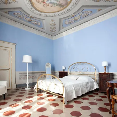Almadelena Guest house
